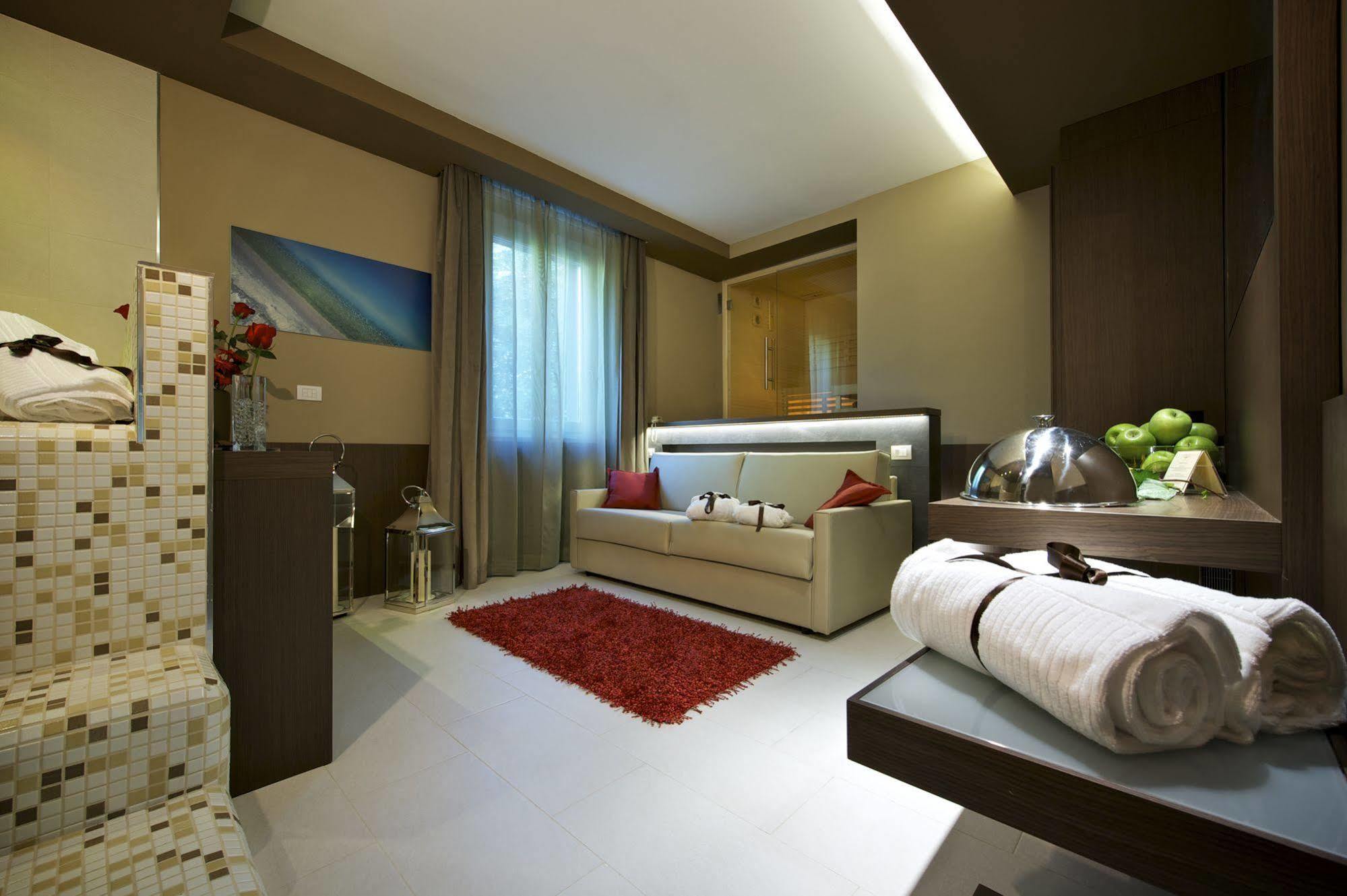 Hotel Unahotels Dei Platani Foligno